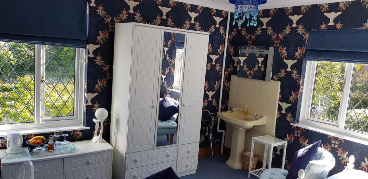 Wychwood House Bed & Breakfast Penally Luaran gambar