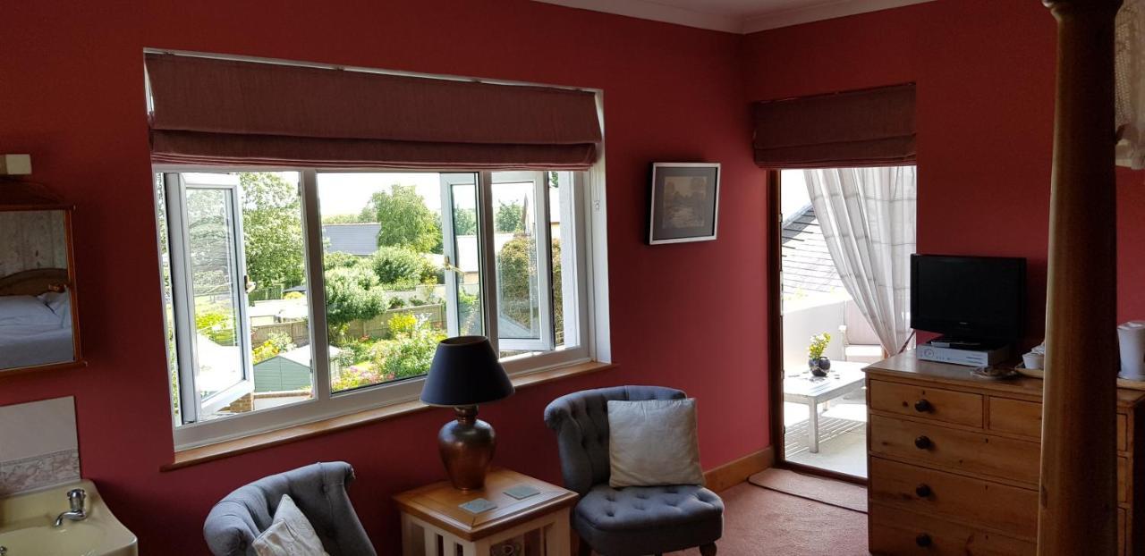 Wychwood House Bed & Breakfast Penally Luaran gambar