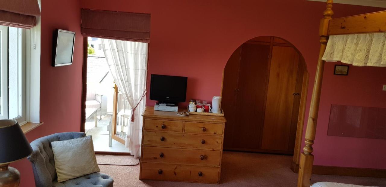 Wychwood House Bed & Breakfast Penally Luaran gambar