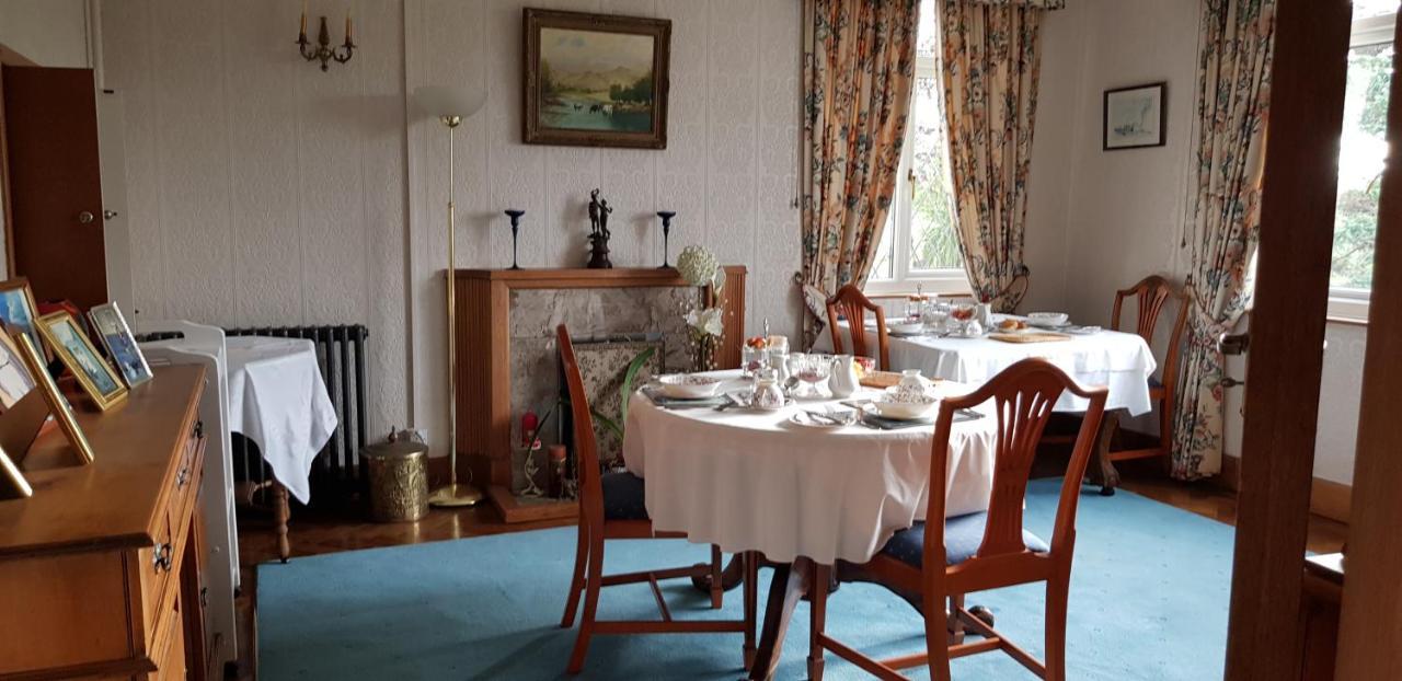Wychwood House Bed & Breakfast Penally Luaran gambar