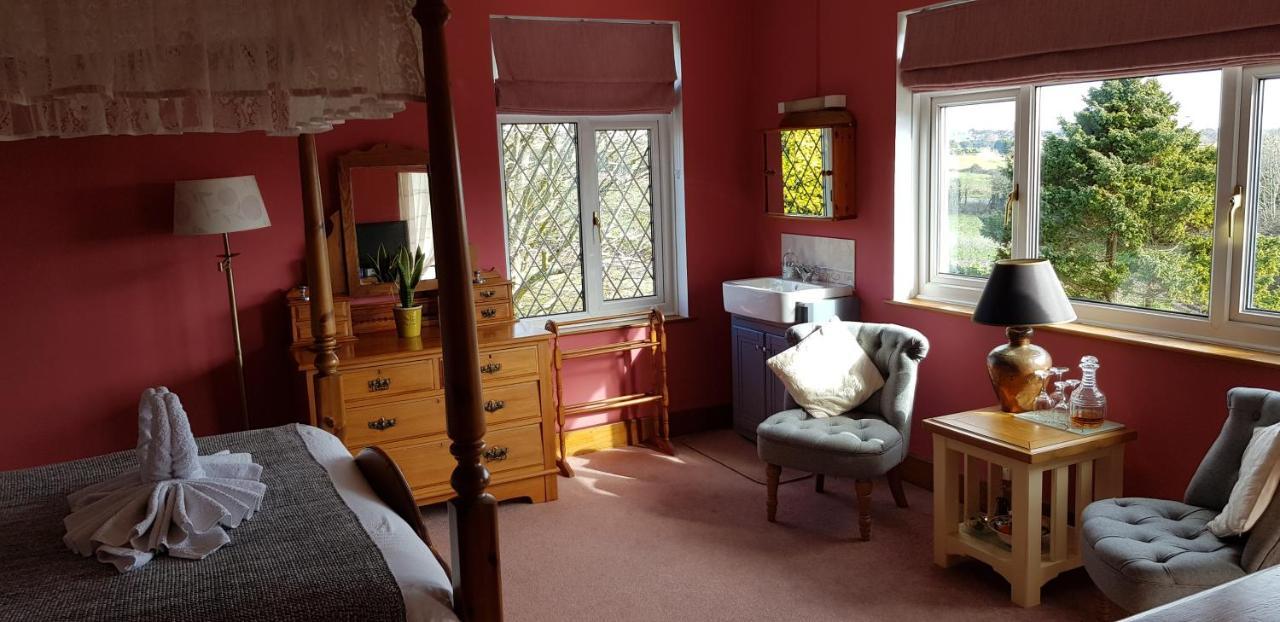 Wychwood House Bed & Breakfast Penally Luaran gambar