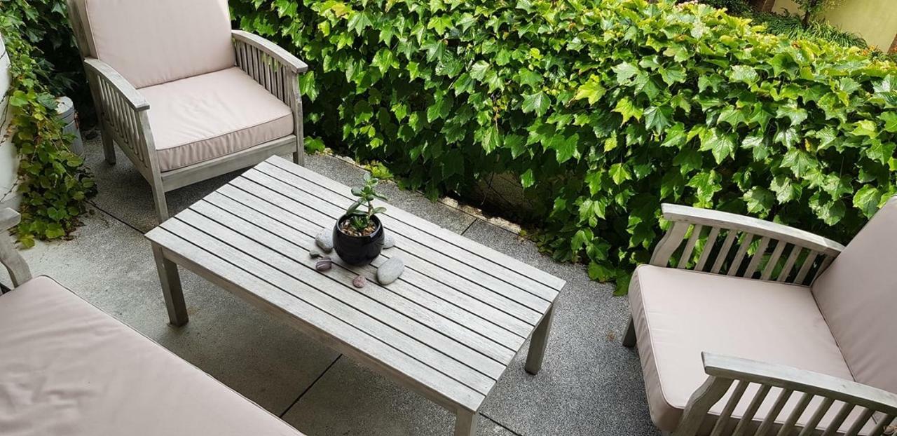 Wychwood House Bed & Breakfast Penally Luaran gambar